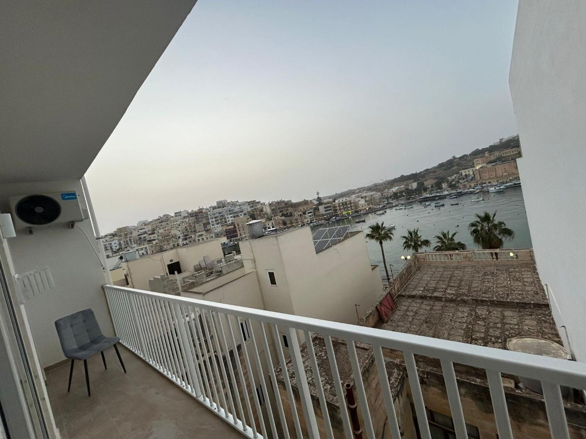 Seaview Setters Studio Apartment Marsaskala Kültér fotó